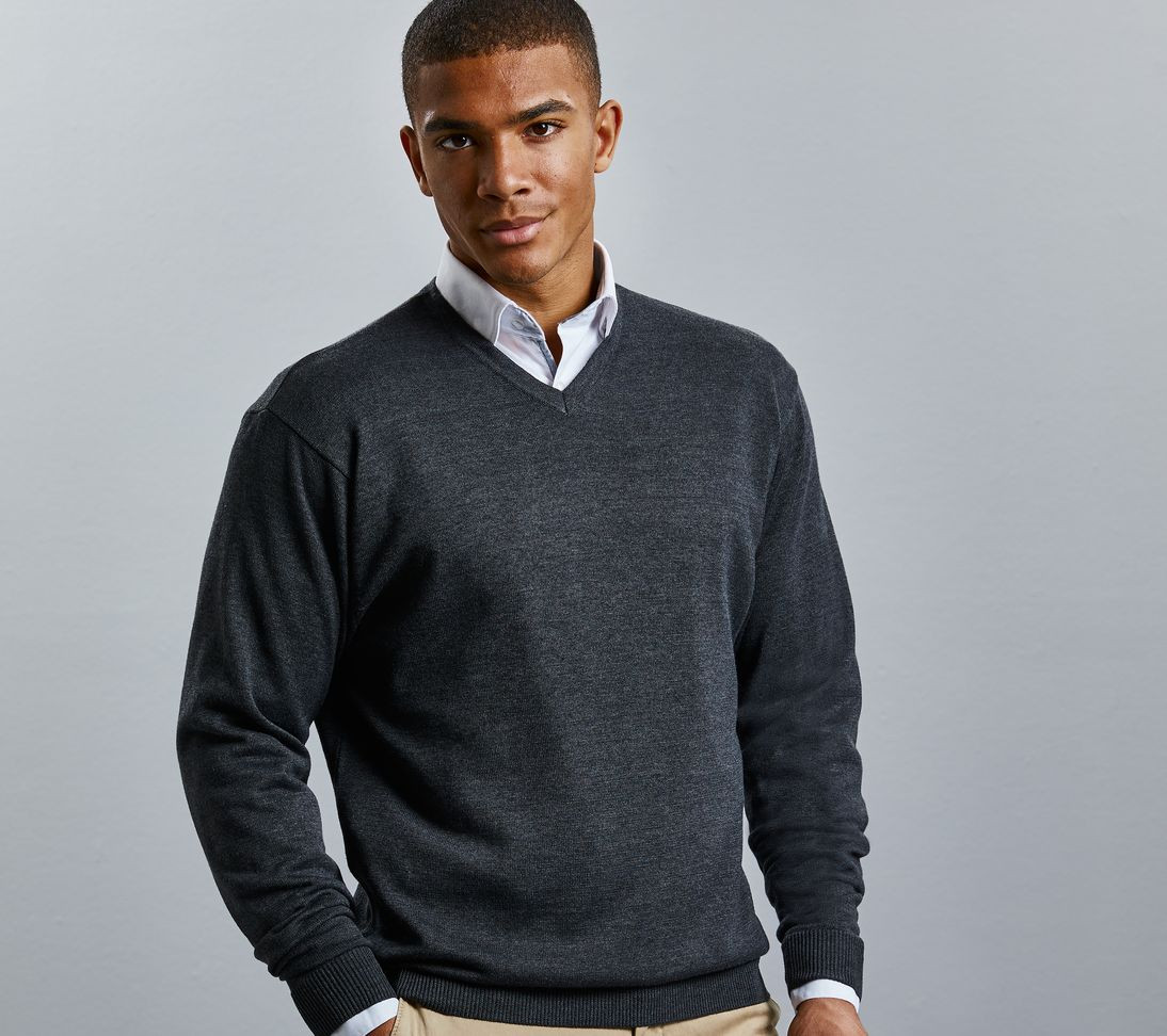 MEN'S V-NECK KNITTED PULLOVER