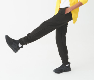 KIDS TAPERED TRACK PANTS